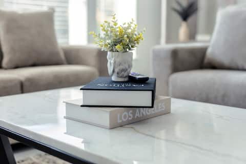 Successful Airbnb property: Modern Townhome Near Love Field in Love Field