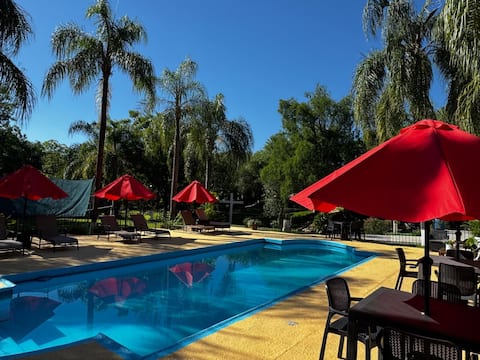 Quinta Festa Private Garden Pool & Lodging