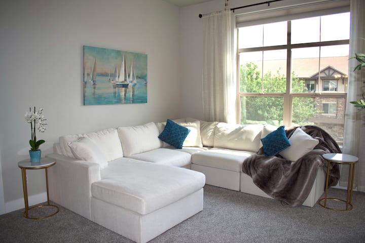 Elegant Centerra Condo - Loveland, CO