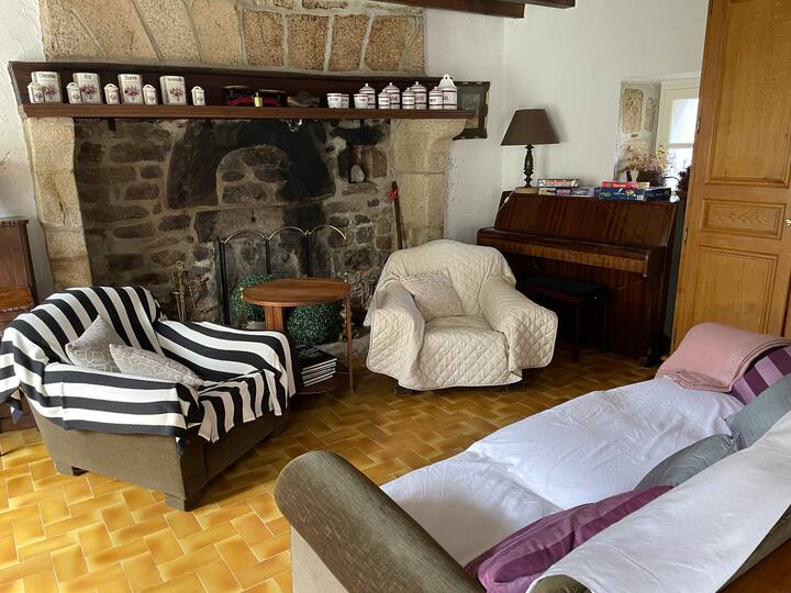 La Petite Maison : Aux Portes De Millevaches - Lac de Vassivière