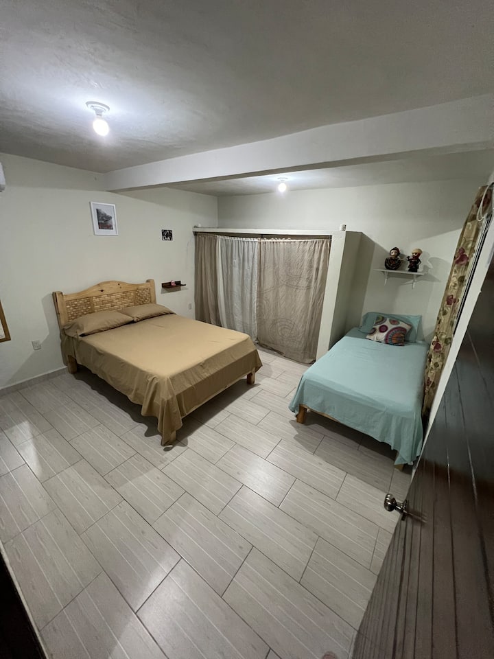 غرفة النوم 2