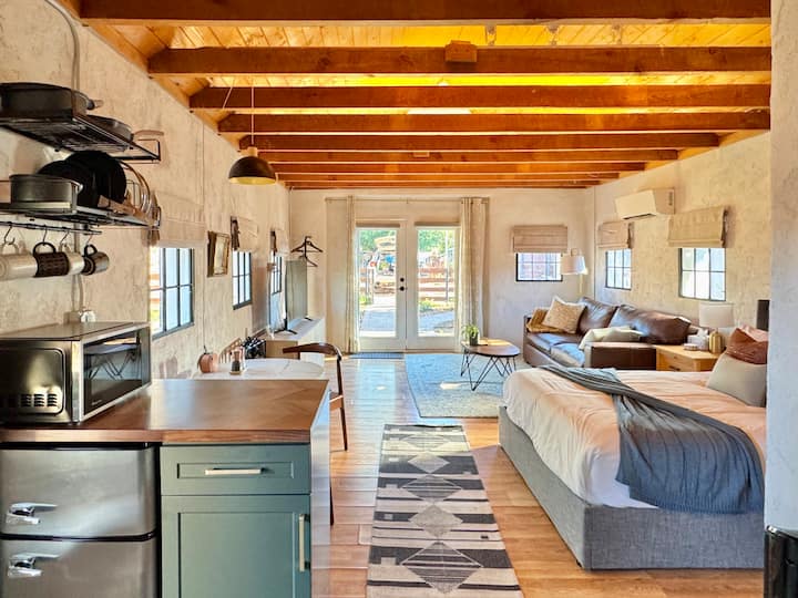 Cottonwood Casita + Romantic Outdoor Tub - Cottonwood, AZ