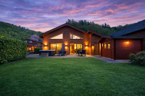 XXL-Wellness Lakehouse mit Whirlpool & Sauna
