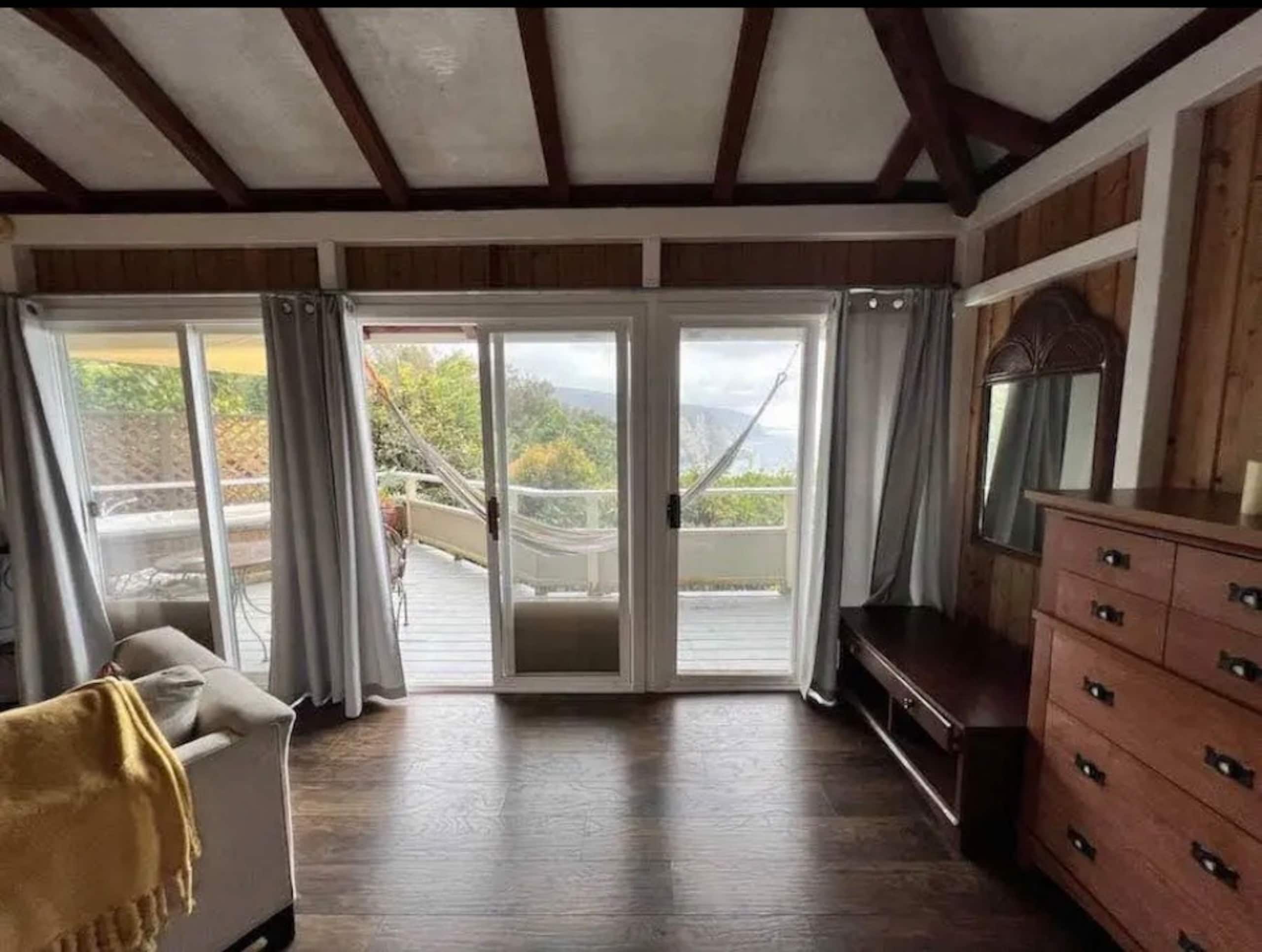 Hale Kukui - Orchard Cottage! Epic Views! - Image 2