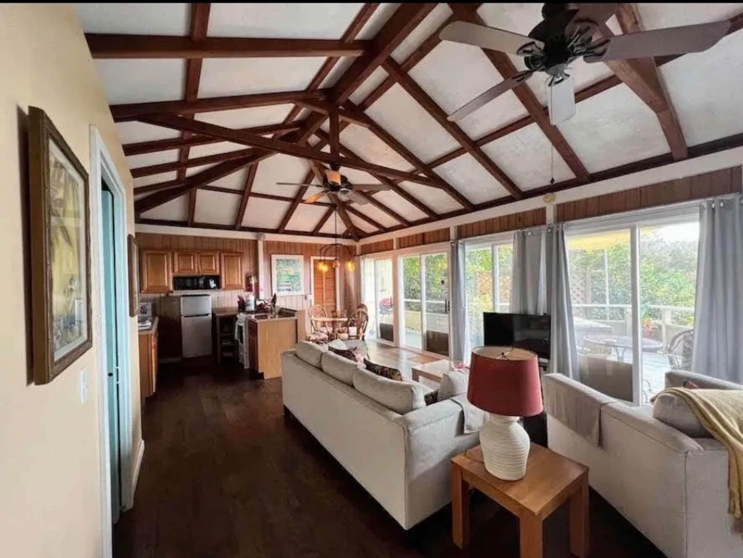 Hale Kukui - Orchard Cottage! Epic Views! - Image 1