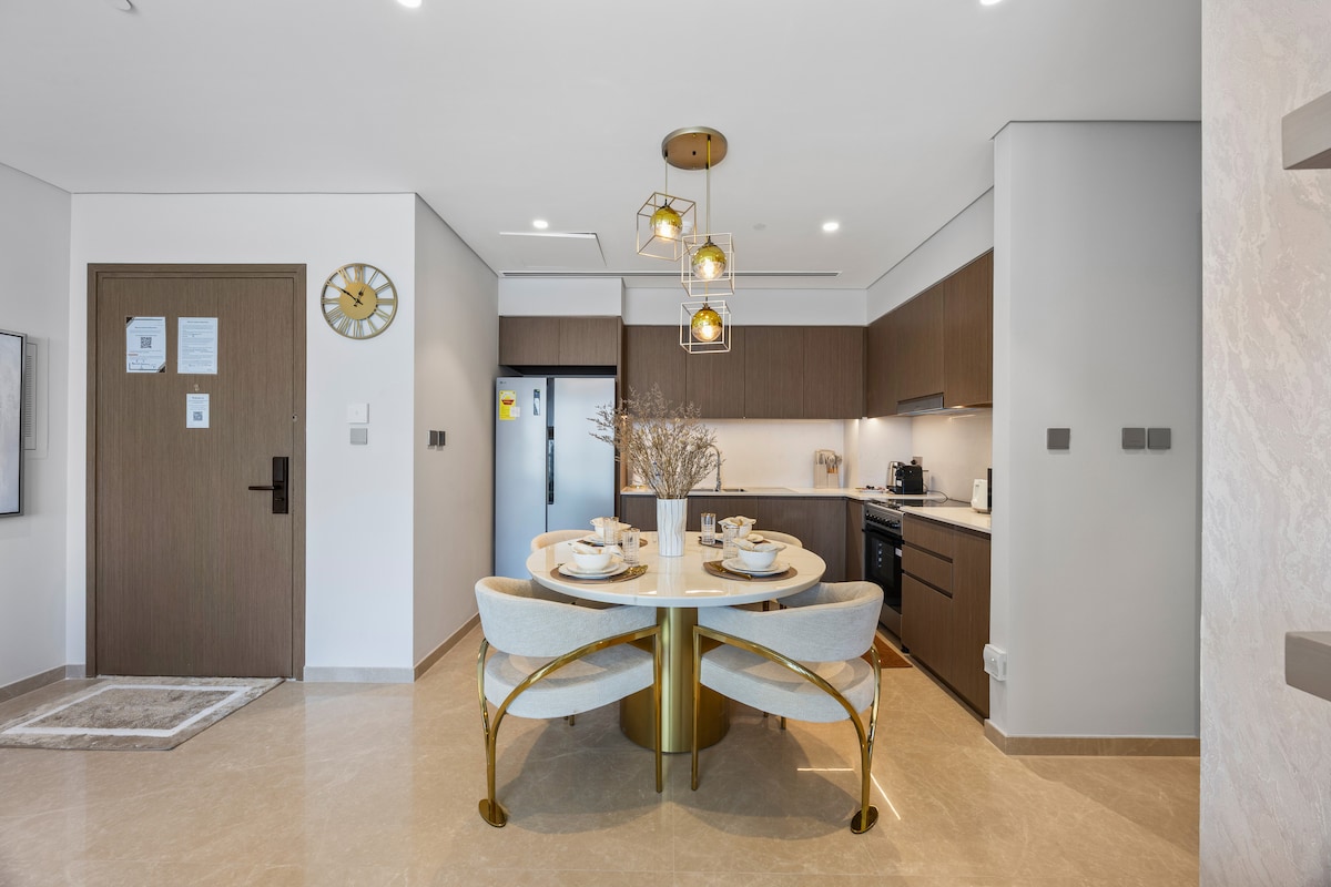 2 Bedroom Furnished Apartment with Fountain View | Grande Signature Residences — photo 5