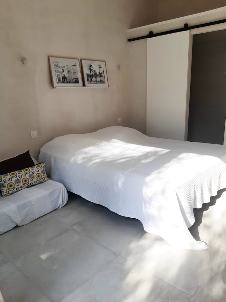 Belle Chambre Indépendante Au Cœur Du Village - Livron-sur-Drôme