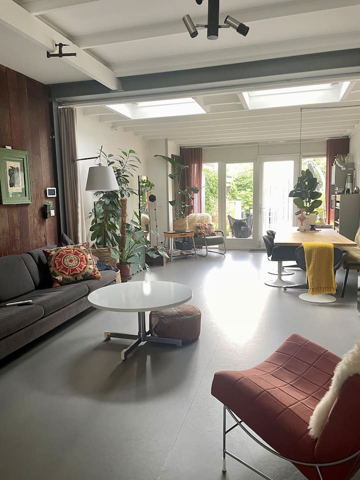 Sfeervol Woonhuis+ Evt Extra Huisje En Fijne Tuin - Amersfoort