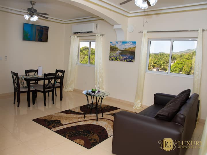 Private Suite #1 In Luxury Guesthouse Cap-haitian - Haïti
