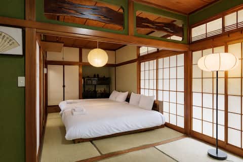 200㎡ lot/7SLDK/Max21/Station 4 min walk/Ping-pong!