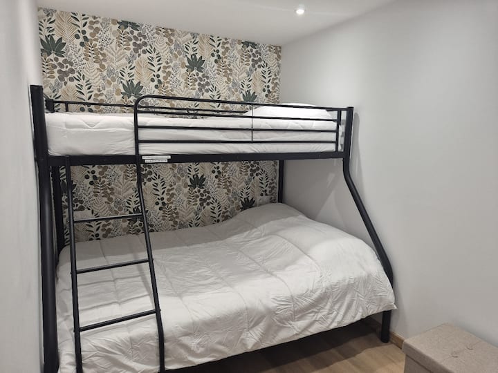 غرفة النوم 2