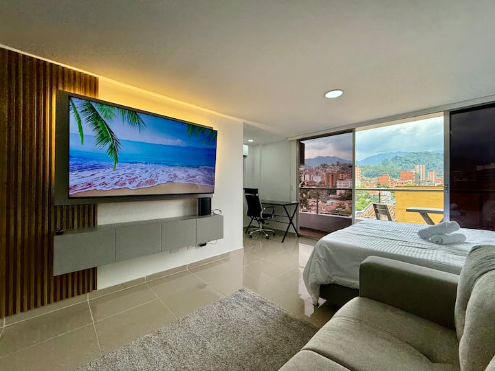 Modern Loft With Ac, Balcony & Panoramic View - Medellín