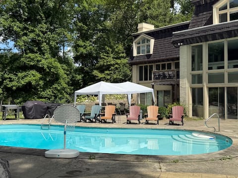 Luxury 7000 SF Villa | Golf View