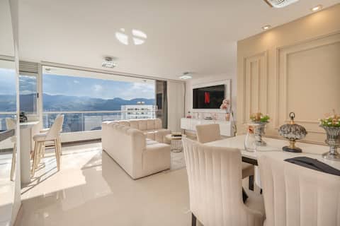 Popular Airbnb listing: Luxury apt/10mn Provence/views/pool/Gym/parking/ in Buenos Aires