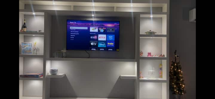 Habitación “Europa”jacuzzi Y Netflix Te Encantará - Reynosa