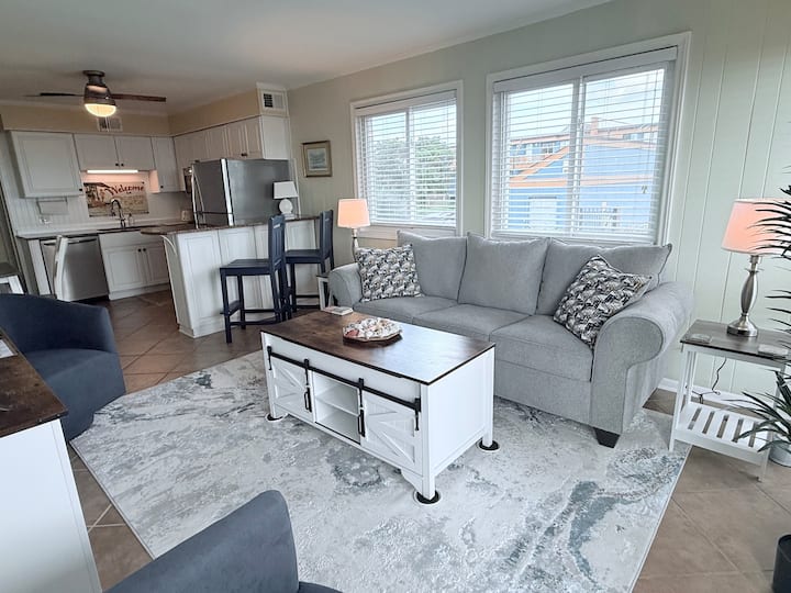 Anchor & Dreams | Luxury Oib Oceanfront Escape - Ocean Isle Beach, NC
