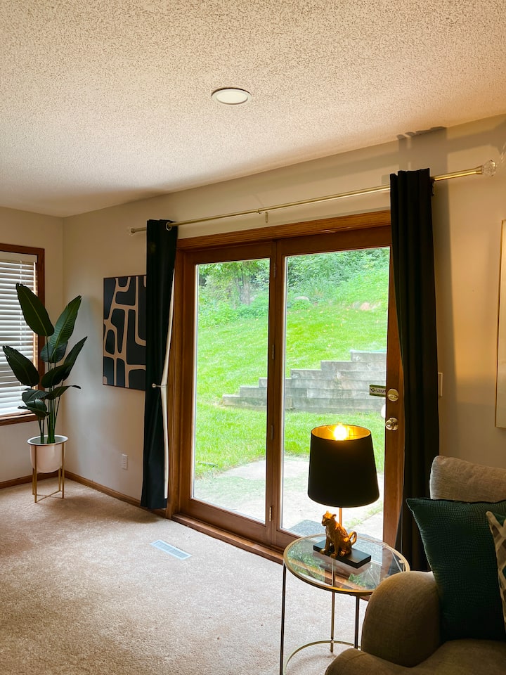 Apple Valley Comfort Suite - Apple Valley, MN