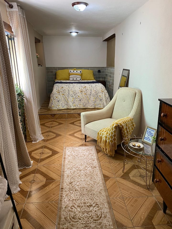 Suite Para Dos En El Centro Detrás De La Uni - Mexico