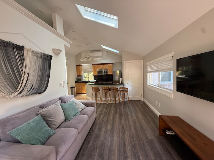 Newly Furnished Alamo Guesthouse - Danville, CA