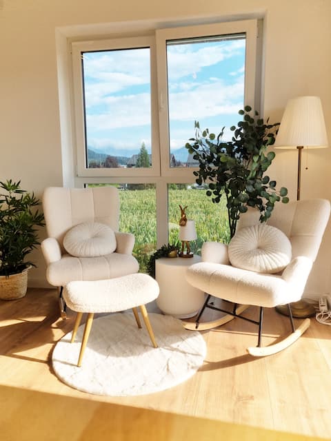 Top performing Airbnb: Stylish studio - panoramic apartment with balcony in Klagenfurt Am Wörthersee