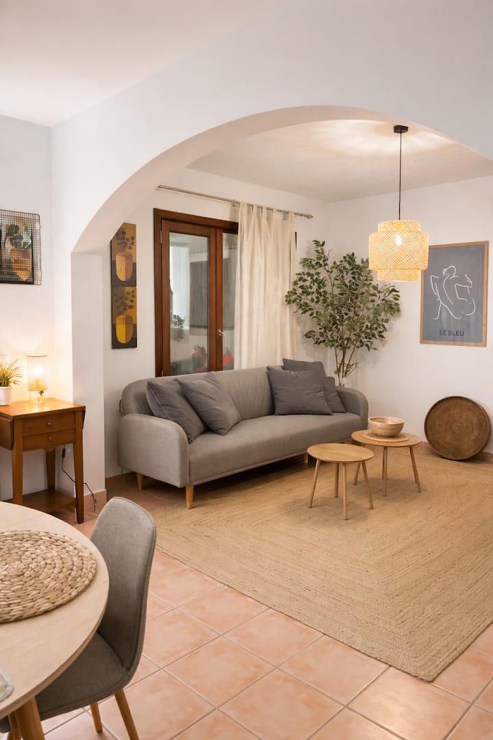 Strandnahes Ferienhaus Mit Pool - Mallorca