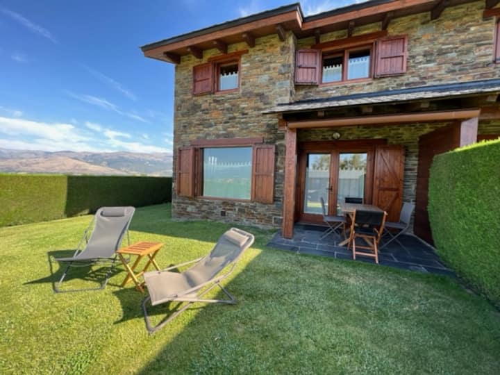 Casa Esquinera Con Vistas - Puigcerdà