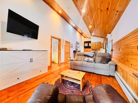 ADK Namaste: Light & Airy Getaway in Jay