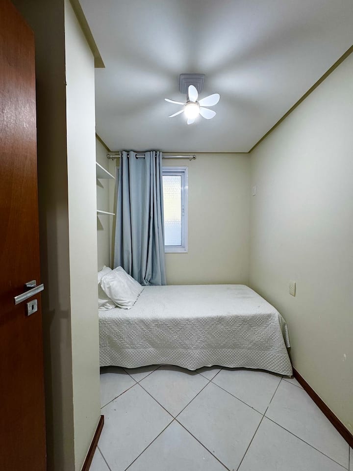 საძინებელი 4