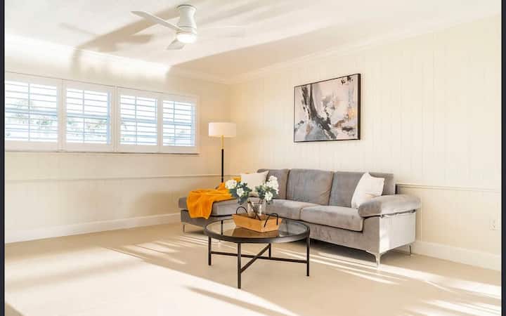 غرفة المعيشة