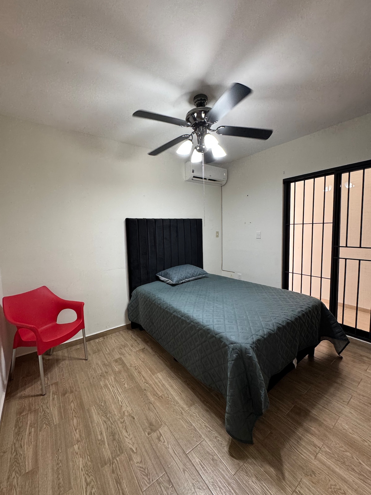 საძინებელი 2