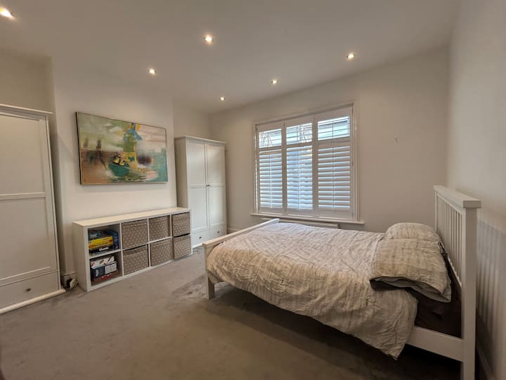 საძინებელი 2