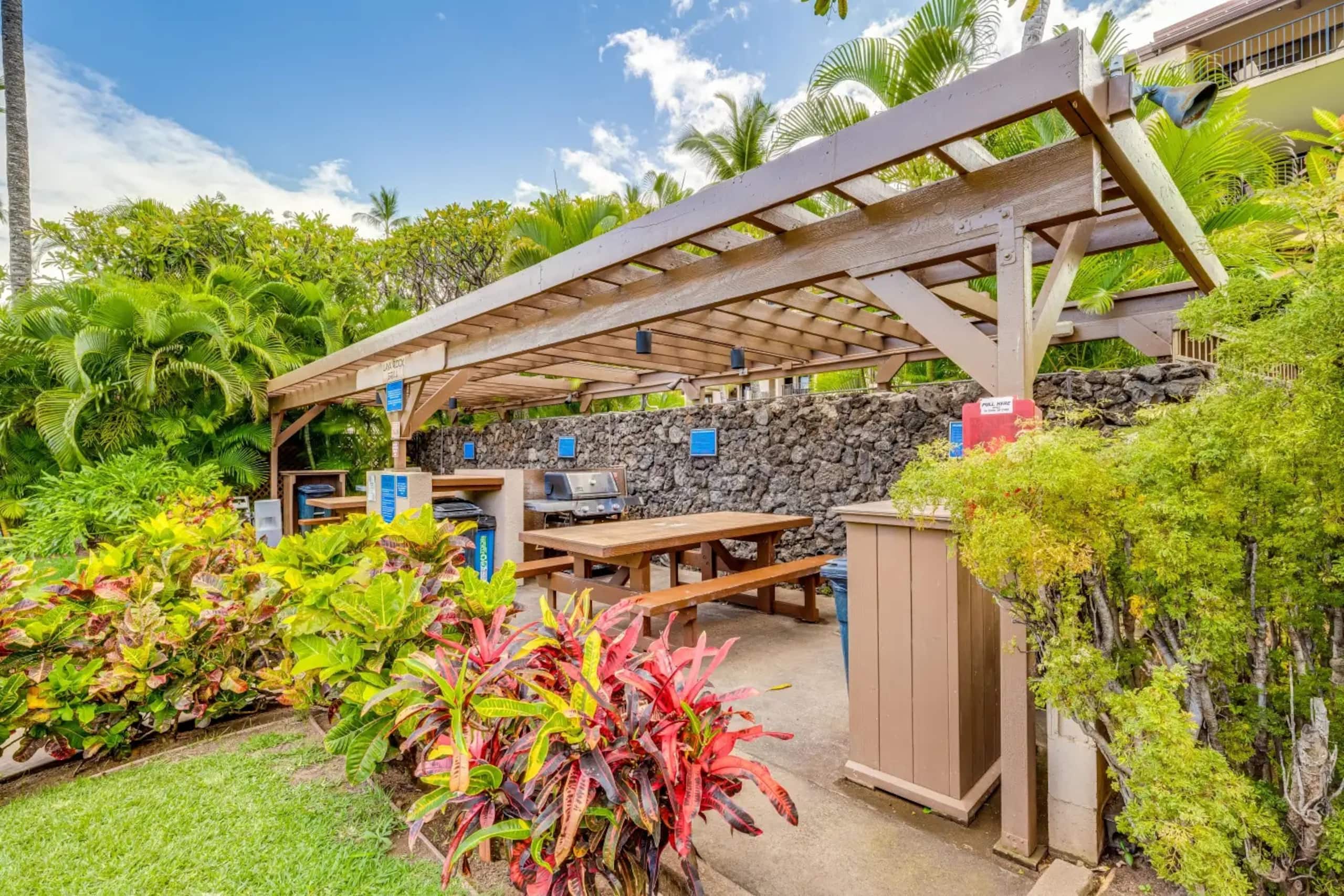 Condo in Kihei · ★4.83 · 1 bedroom · 3 beds · 2 private baths - Image 13