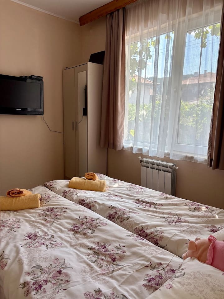 საძინებელი 2