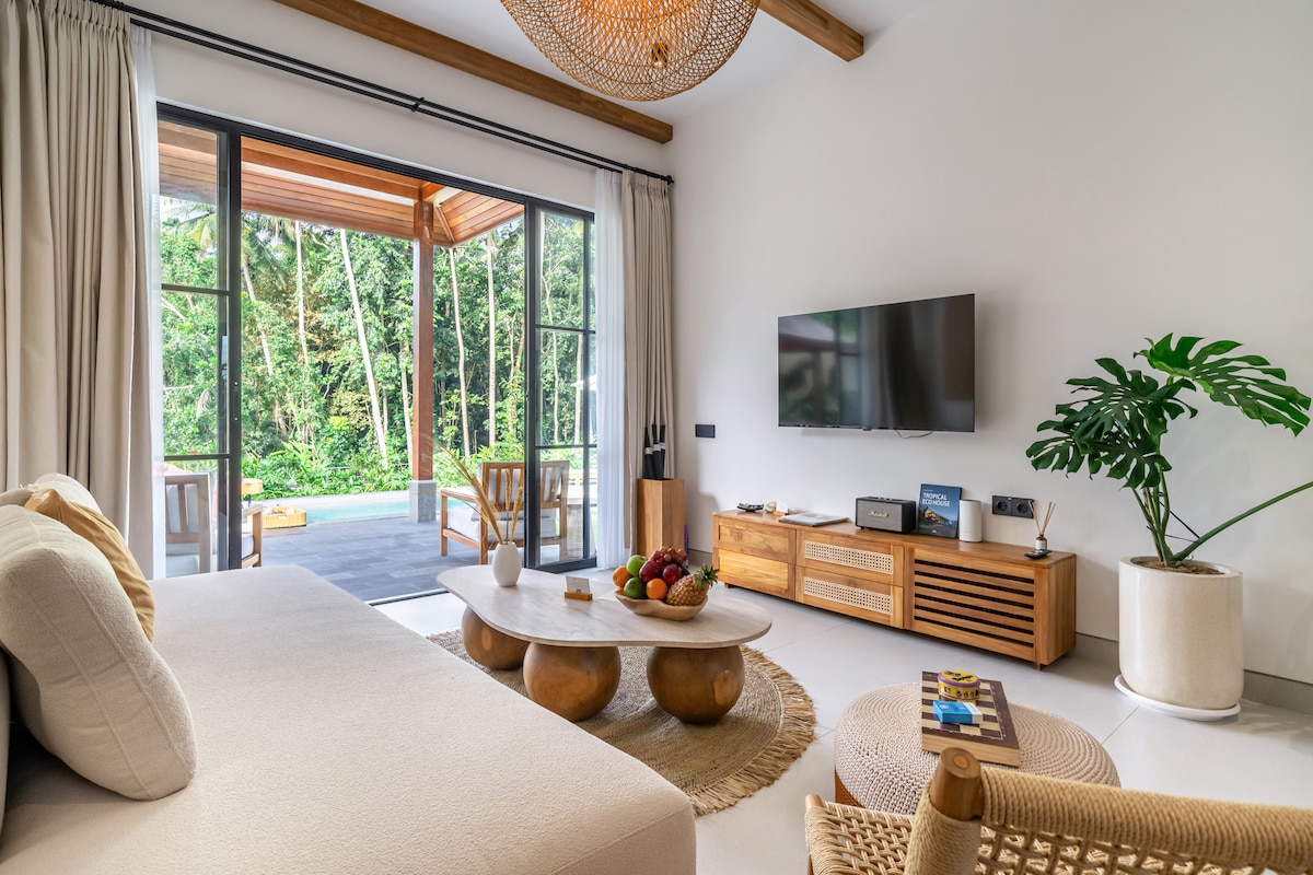 Villa in Ubud · ★4.94 · 2 bedrooms · 2 beds · 2.5 baths, comparable Airbnb