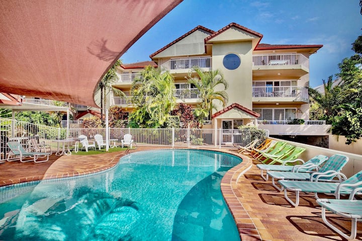 Broadbeach | 4min To Beach | Pool | Free Parking - 黃金海岸