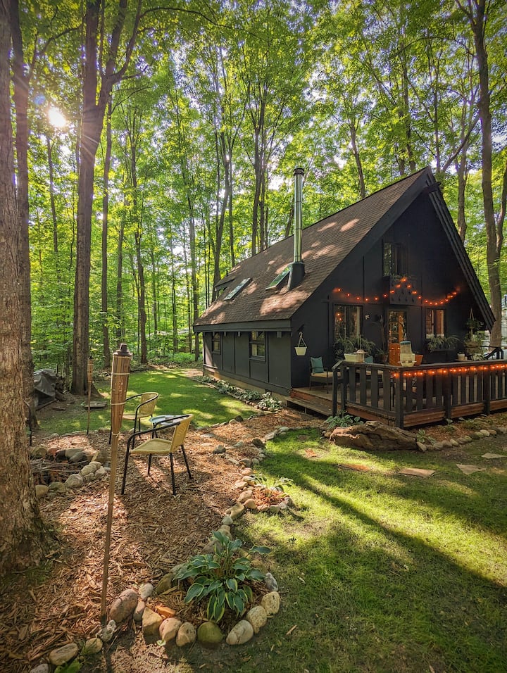 Willow’s Den - Harbor Springs, MI