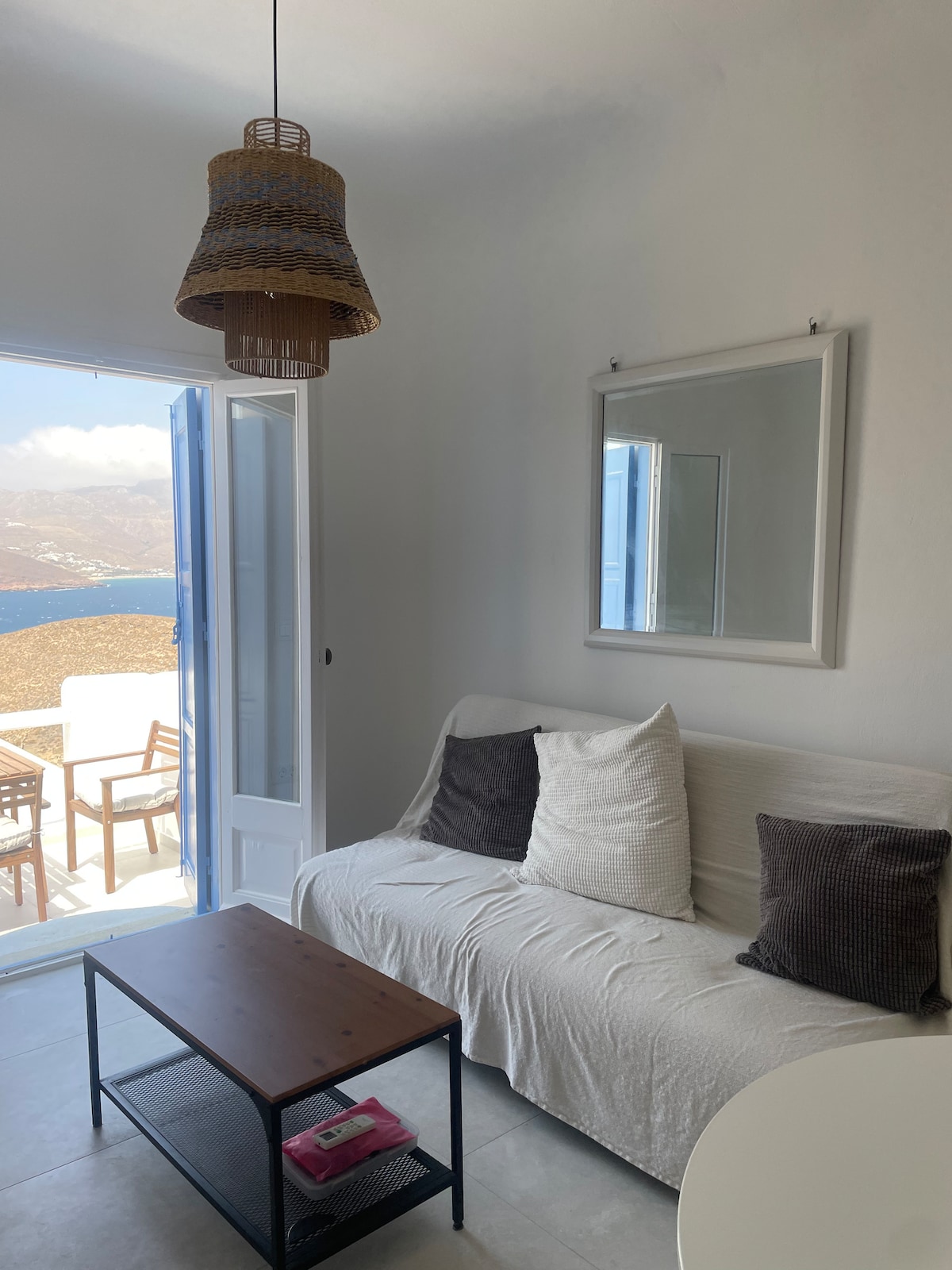 მისაღები ოთახი