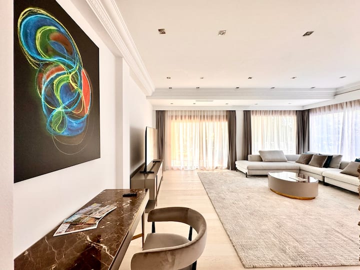Villa El Bosque Golf Luxury Retreat - Chiva