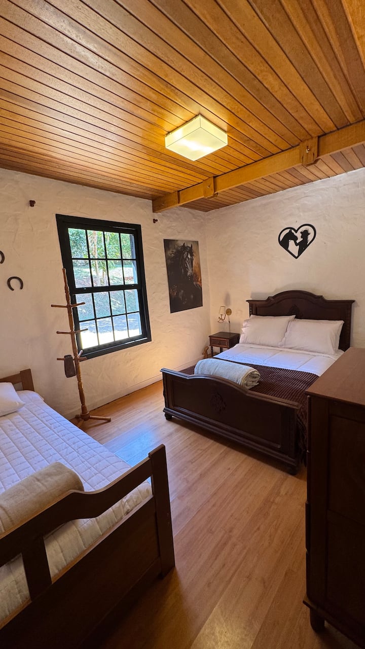 საძინებელი 2