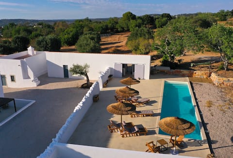 Top Airbnb: Authentic village in the Algarve, UmaCasaRural Studio #3 in Santa Bárbara De Nexe