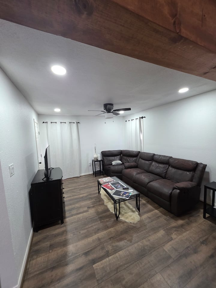 Texas Tempo Haus - Houston, TX