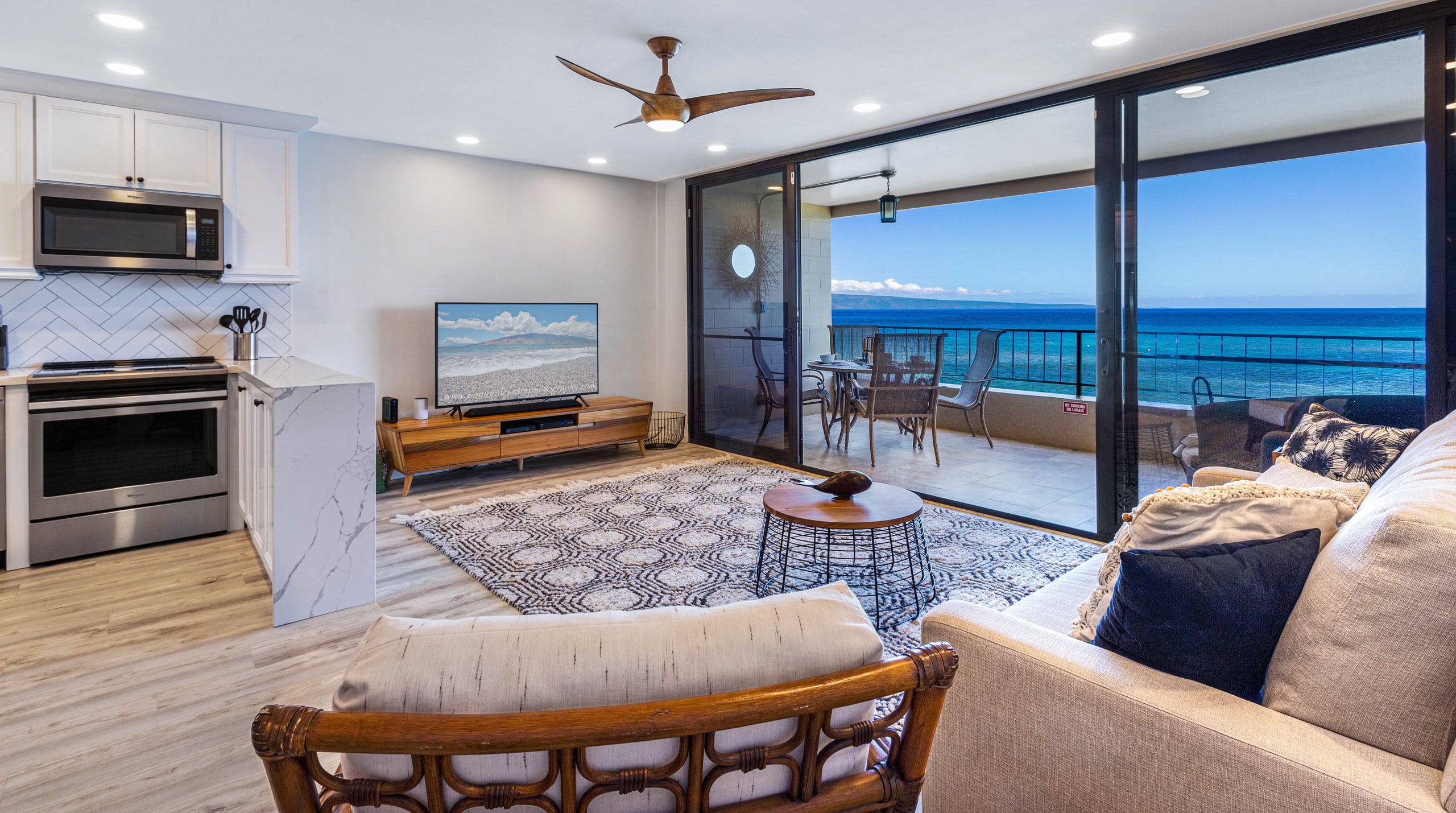 Condo in Lahaina · ★5.0 · 1 bedroom · 2 beds · 1 bath - Image 3