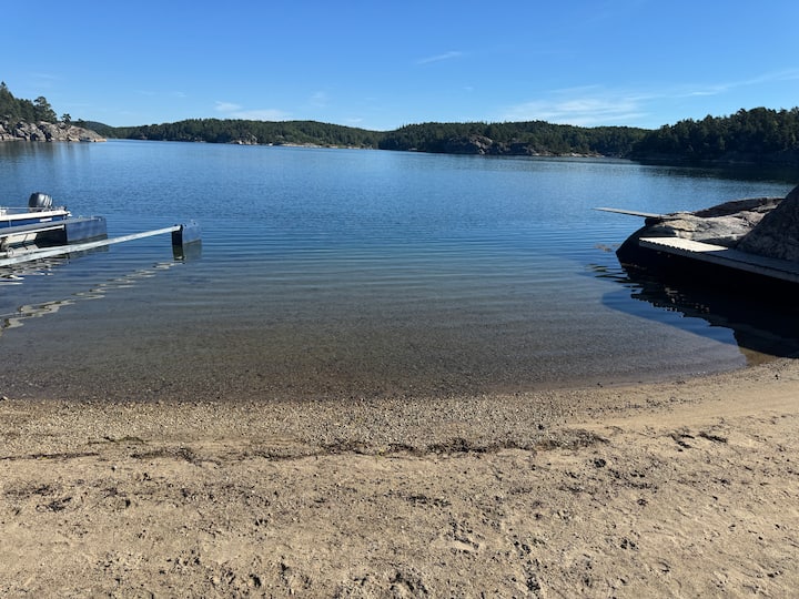 Stor Hyggelig Hytte I Lillesand - Lillesand