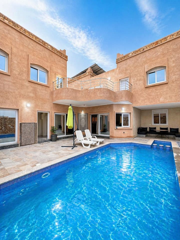 ÉLégante Villa Avec Piscine Privée – 4 Suites - Mirleft