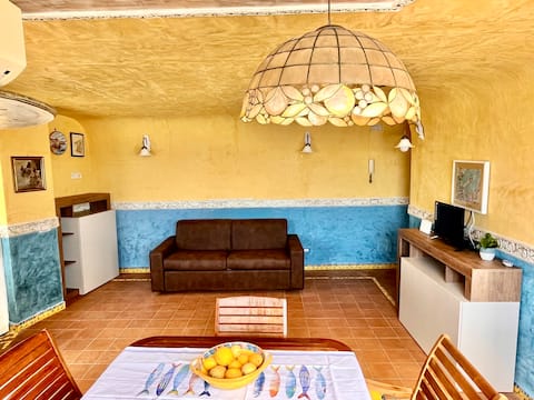 Airbnb con migliori performance: Dimora di EOS - Amalfi Coast Sea View in Praiano a Praiano