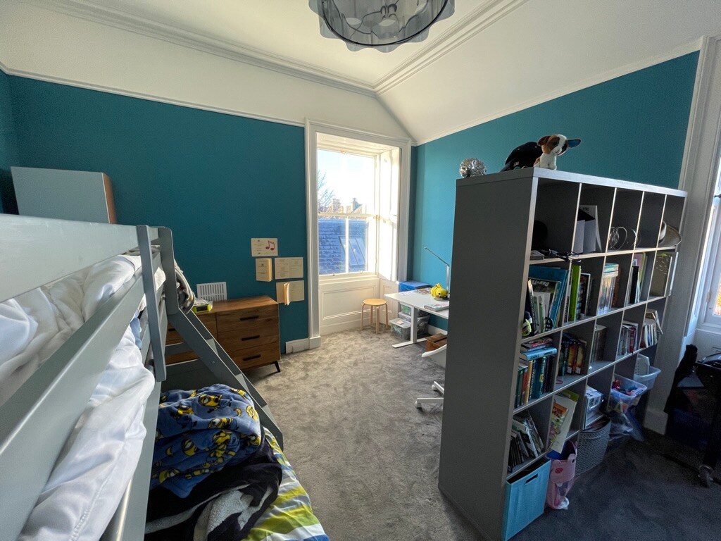 საძინებელი 2