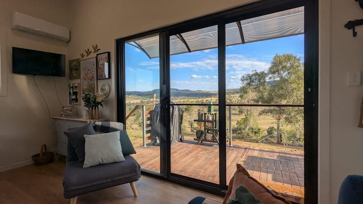 Iredale Farm Stay - Queensland