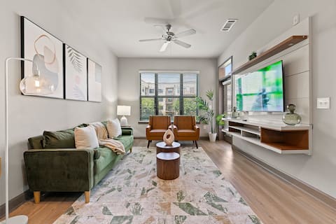 Top performing Airbnb: Chic West Midtown/Atlantic Station 1BR FreeParking in Atlantic Station