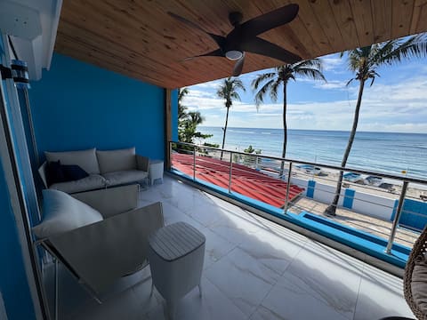 Casa Azul - on the beach