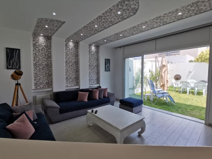 Magnifique Villa Avec Piscine - حمّامات